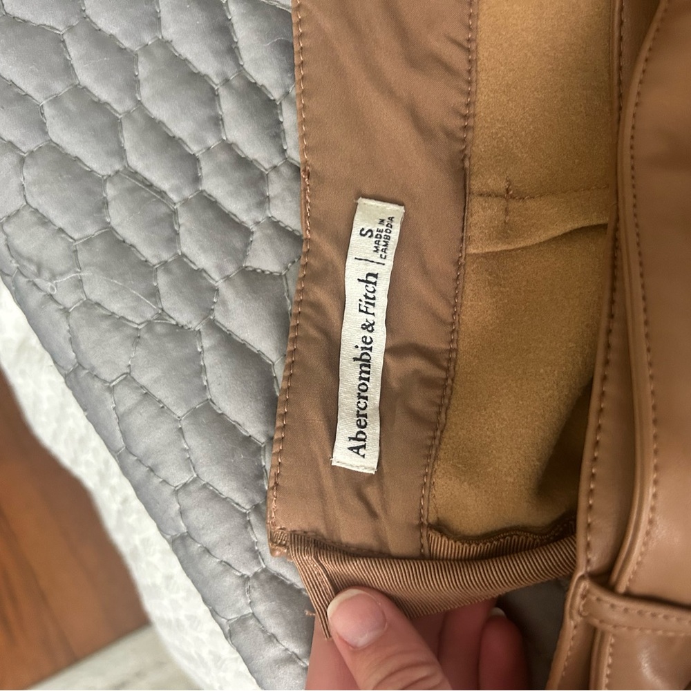 Abercrombie Leather Skirt - Picture 4 of 4